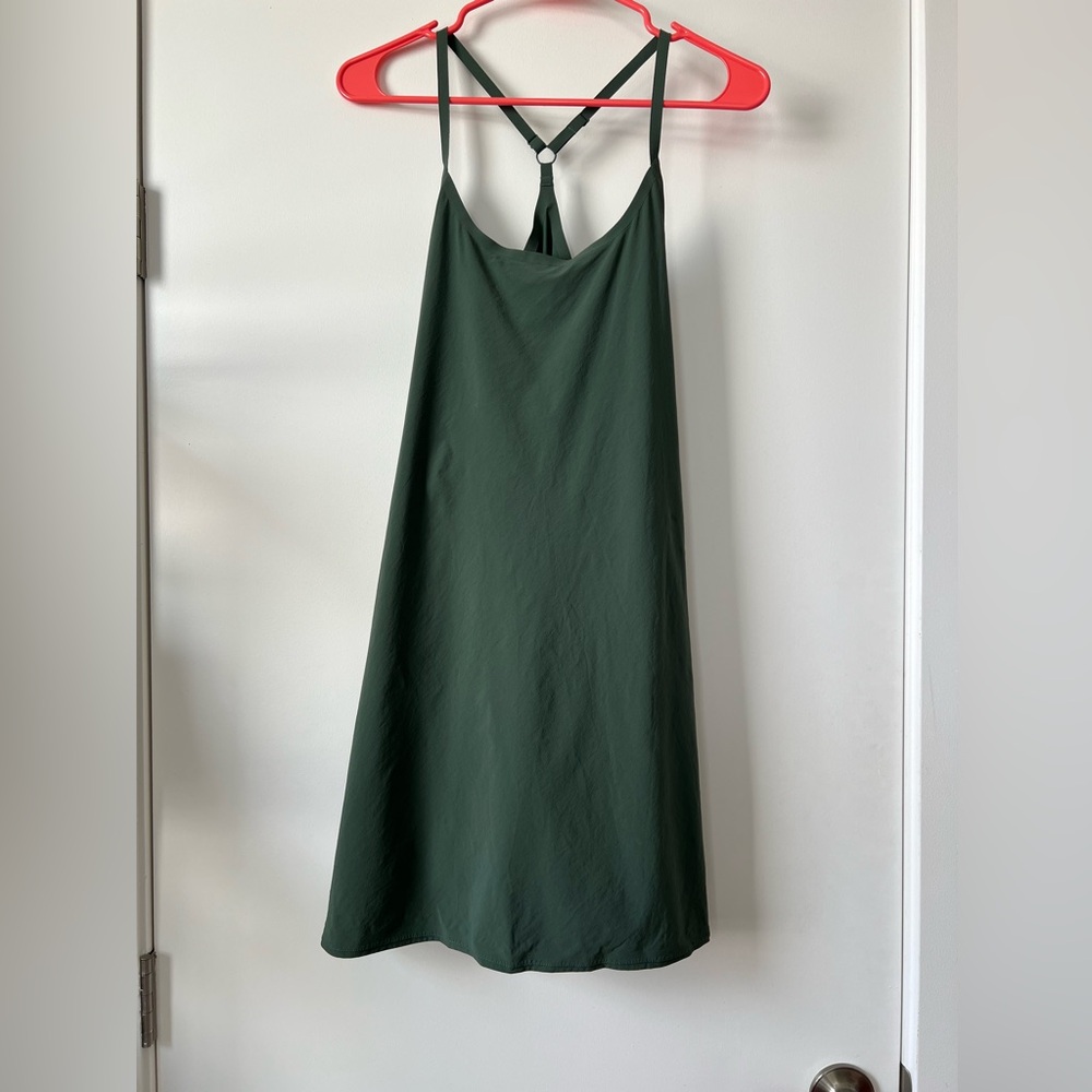 Outdoor Voices - The Exercise Dress in Evergreen
